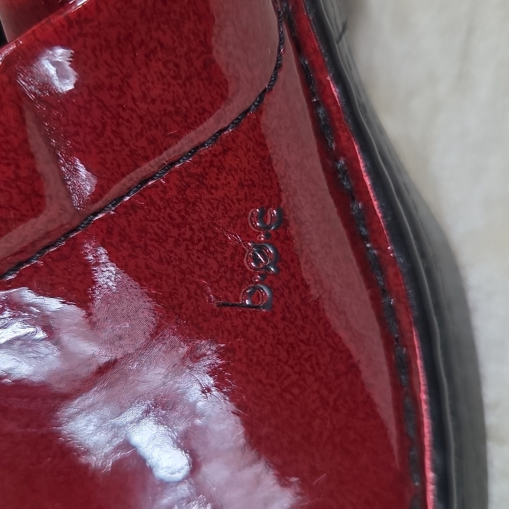 BOC Born Concepts Red Patent Clogs - Picture 10 of 10